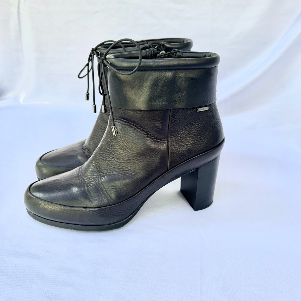 Clarks Londonrain GTX Boots Womens 9M Black Leather Block Heel Bootie